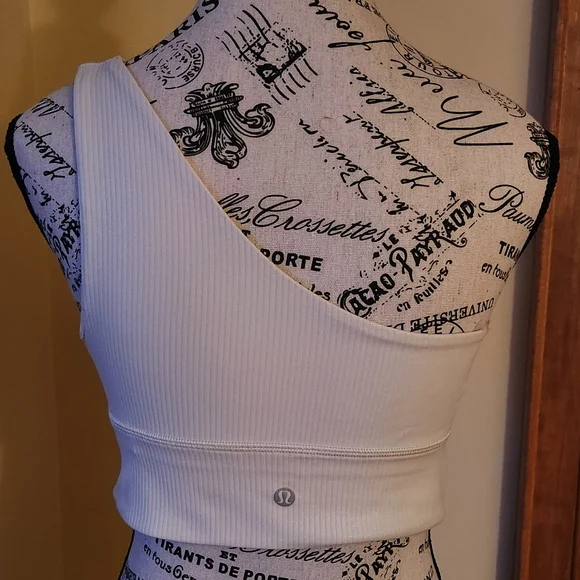 One-Shoulder White Ribbed Top - Picture 2 of 4